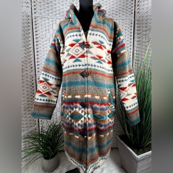 EXCELLENT- Southwestern Women’s Hooded Wool Coat- Hand made in Ecuador- Medium - Picture 2 of 14
